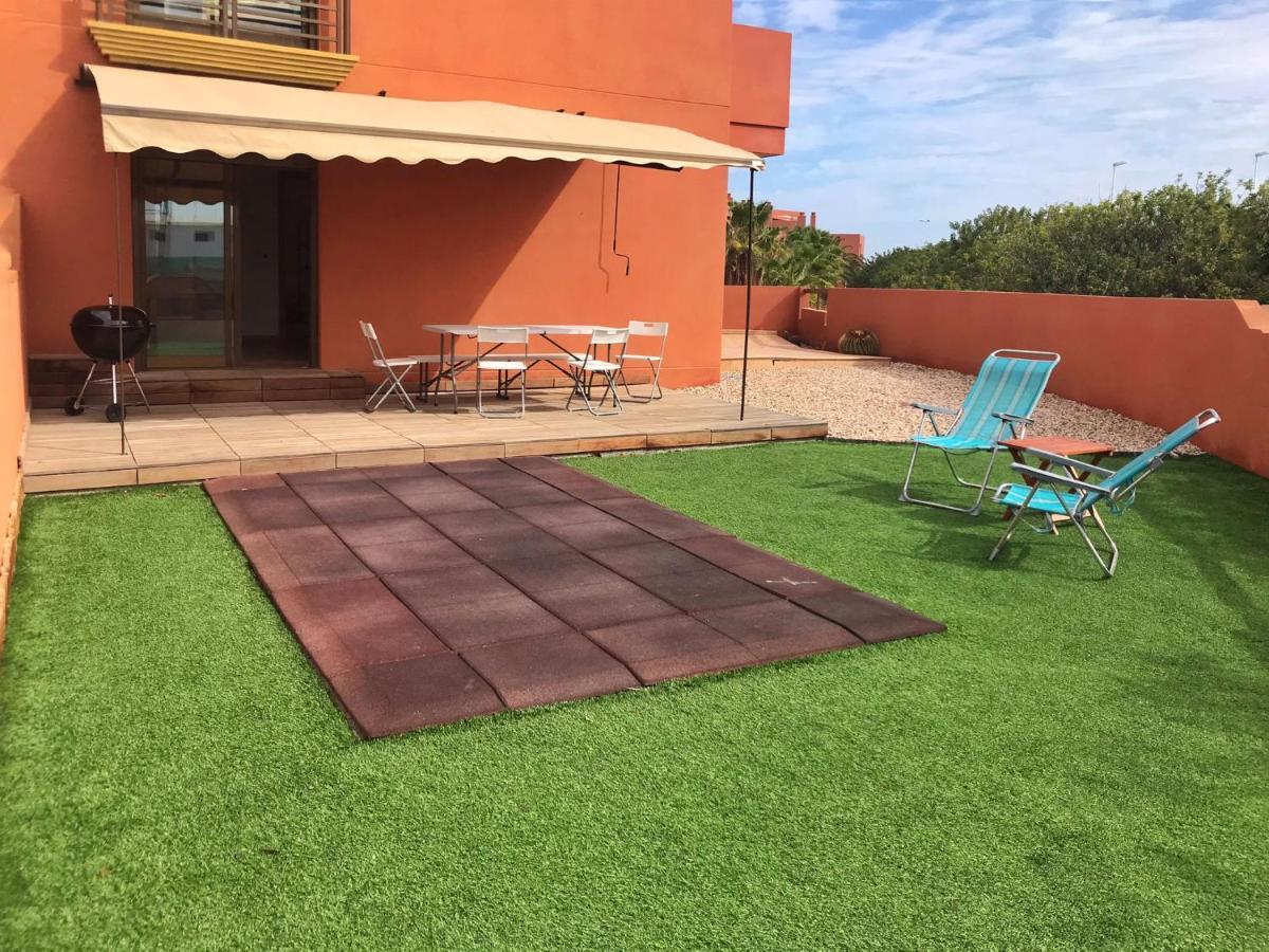 Beautiful Apartment In La Tejita With Pool Granadilla De Abona Extérieur photo